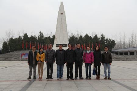 宣传部支部在省爱国主义教育基地——刘老庄八十二烈士纪念馆,深切缅怀为国捐躯的革命英烈